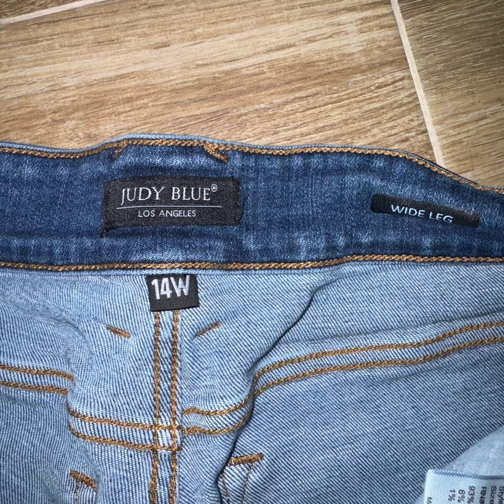 Judy Blue Wide Leg Jeans - Blue